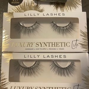 Lilly lashes